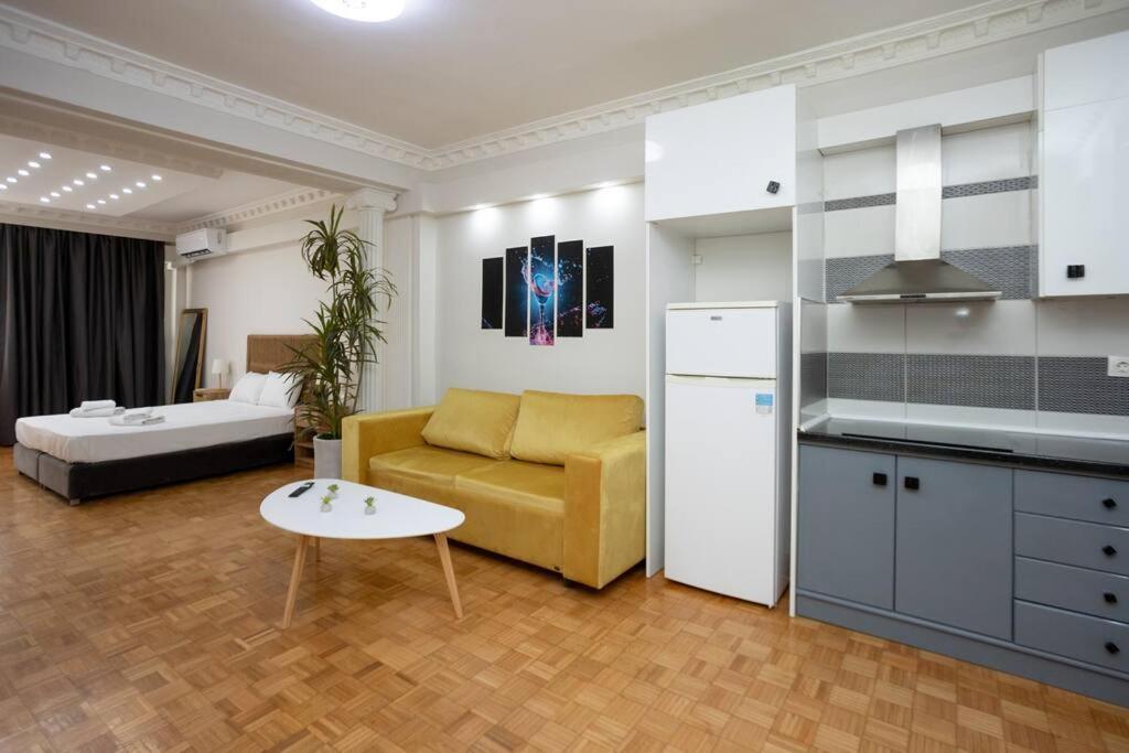Hestia Apartment! Солун Екстериор снимка